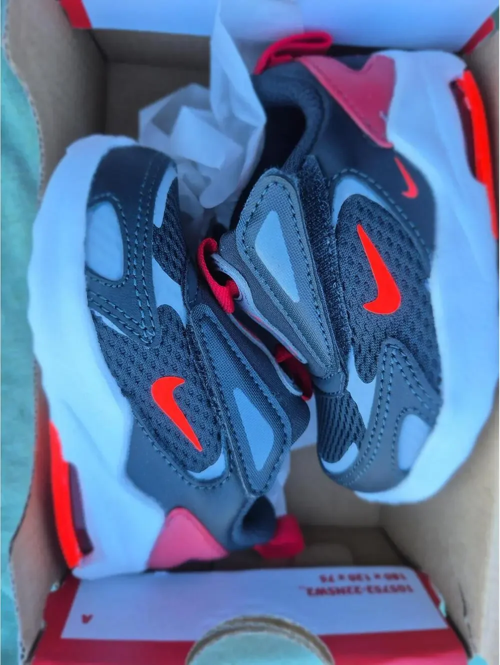 Nike Air Max Bolt TD 'Black University Red' Size 4C New